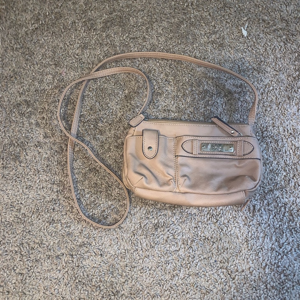 Crossbody!
